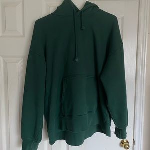 ARITZIA BOYFRIEND HOODIE